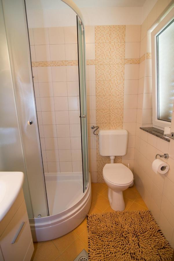 Apartments With A Parking Space Punta Kriza, Cres - 8082 المظهر الخارجي الصورة